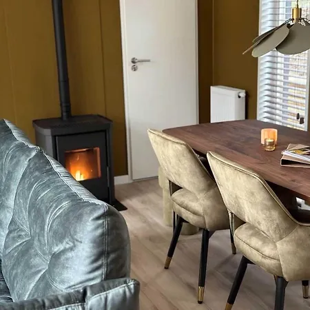 Boshuis Buiten - Houten Huis In Veluwse Bos Met Haard & Buitenbad Holiday home Nunspeet