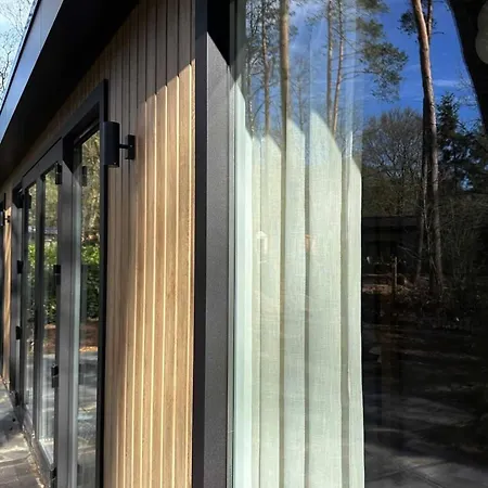 Boshuis Buiten - Houten Huis In Veluwse Bos Met Haard & Buitenbad Holiday home Nunspeet
