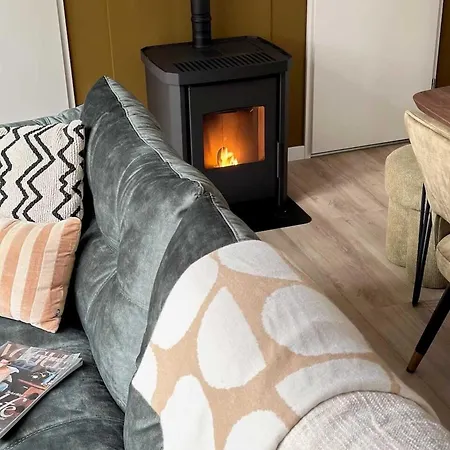 Boshuis Buiten - Houten Huis In Veluwse Bos Met Haard & Buitenbad Holiday home