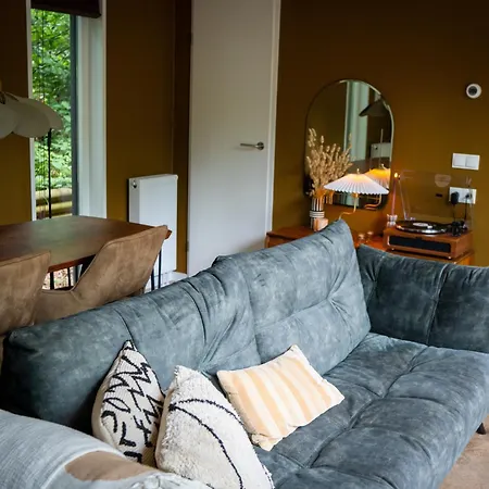 Holiday home Boshuis Buiten - Houten Huis In Veluwse Bos Met Haard & Buitenbad Nunspeet