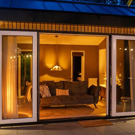 Boshuis Buiten - Houten Huis In Veluwse Bos Met Haard & Buitenbad *
