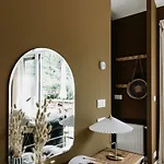 Summ - Luxe Tiny Boutique Veluwe 펜션 *